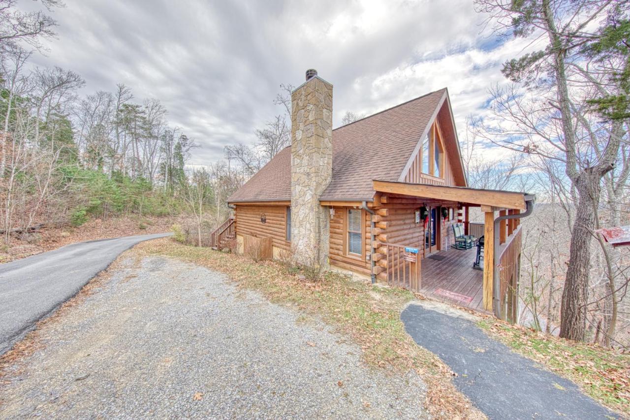 Serenity, A Rustic Log Cabin Retreat Sevierville Luaran gambar