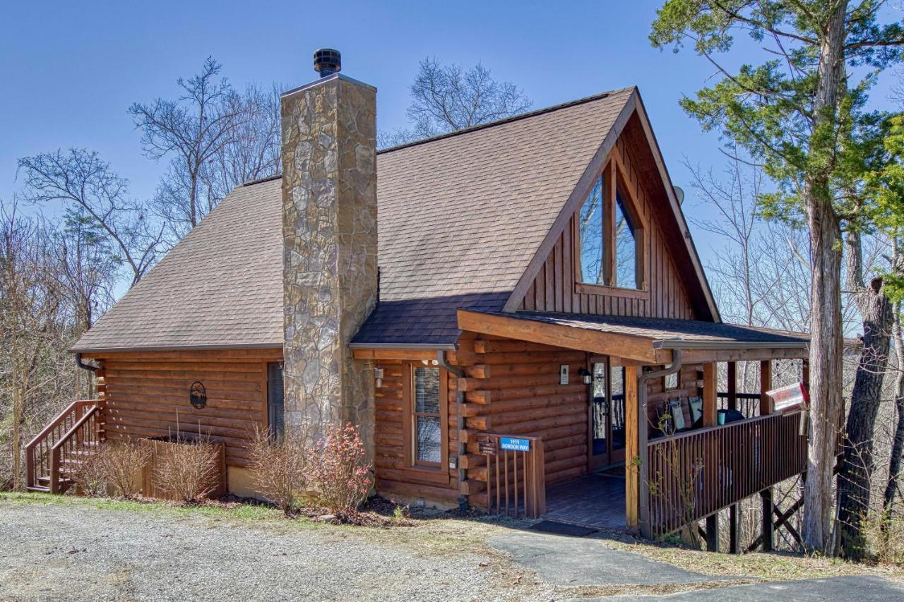 Serenity, A Rustic Log Cabin Retreat Sevierville Luaran gambar